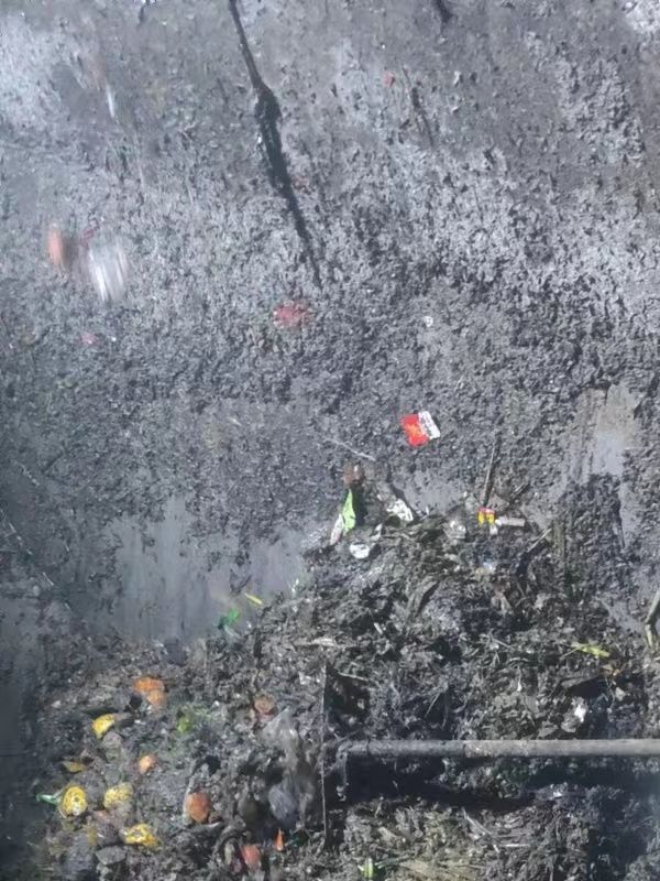 凌云污水池清理